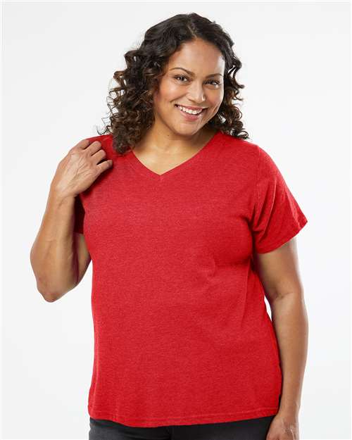 Women’s Curvy V-Neck T-Shirt
