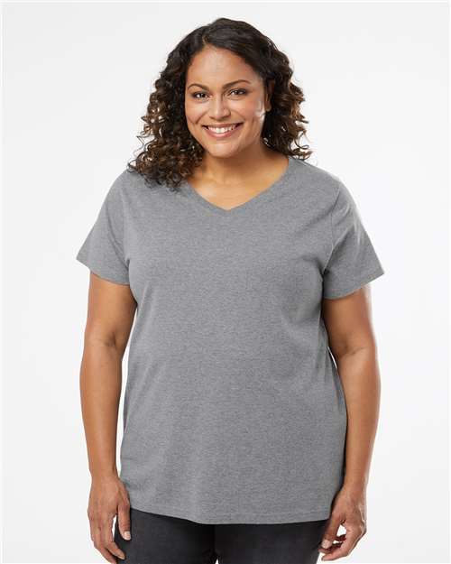 Women’s Curvy V-Neck T-Shirt
